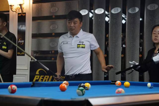 对于膝盖的 对于膝盖的