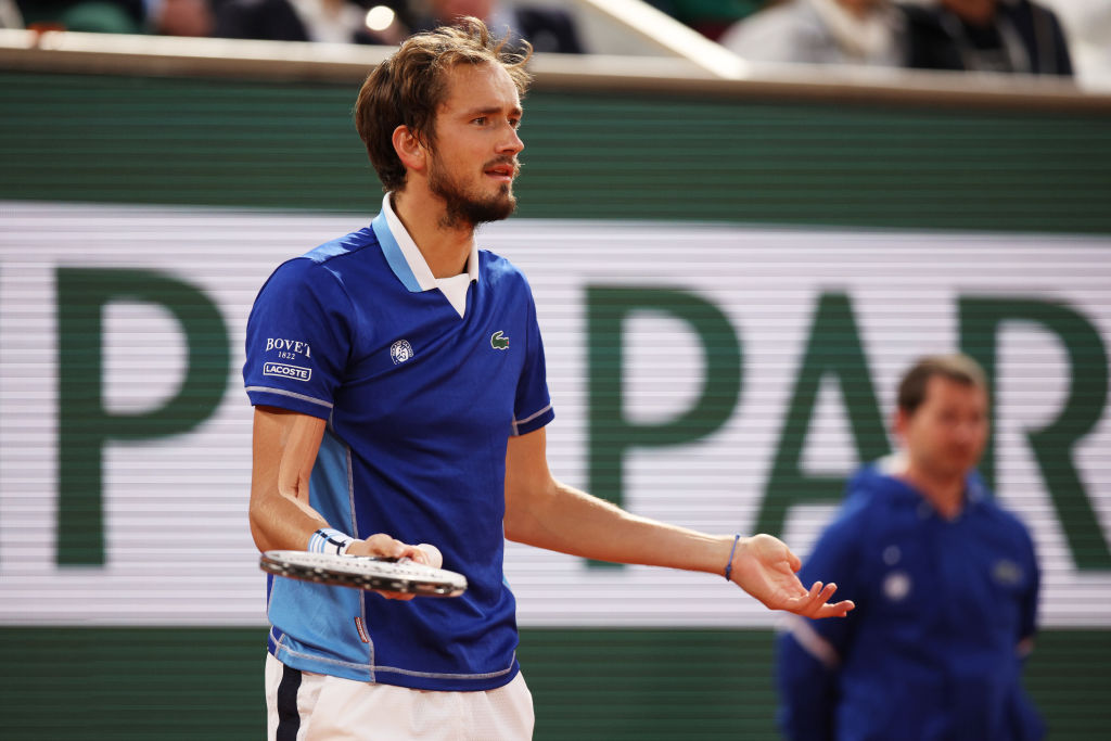 能进入前八 能进入前八