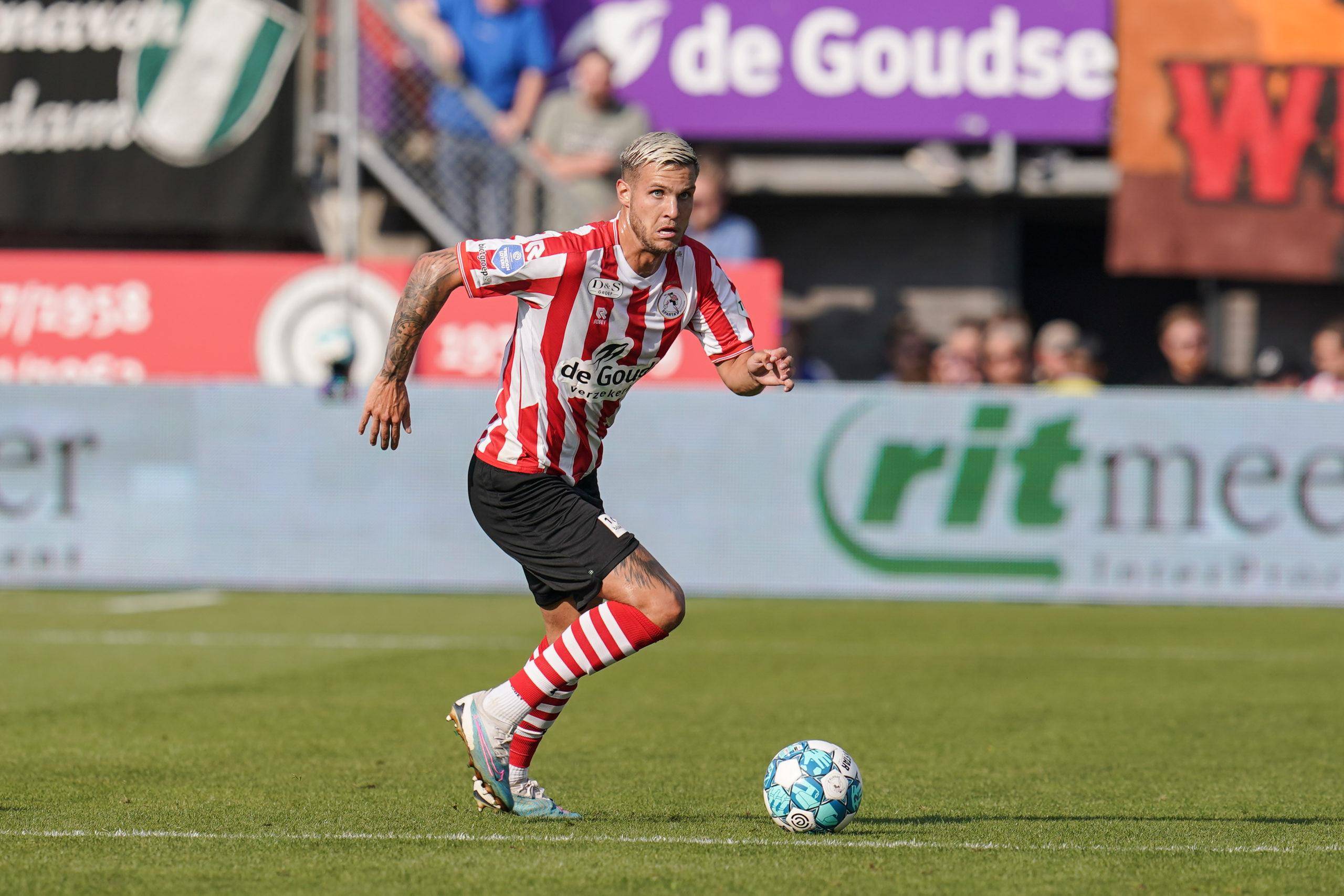 类似的互补 类似的互补