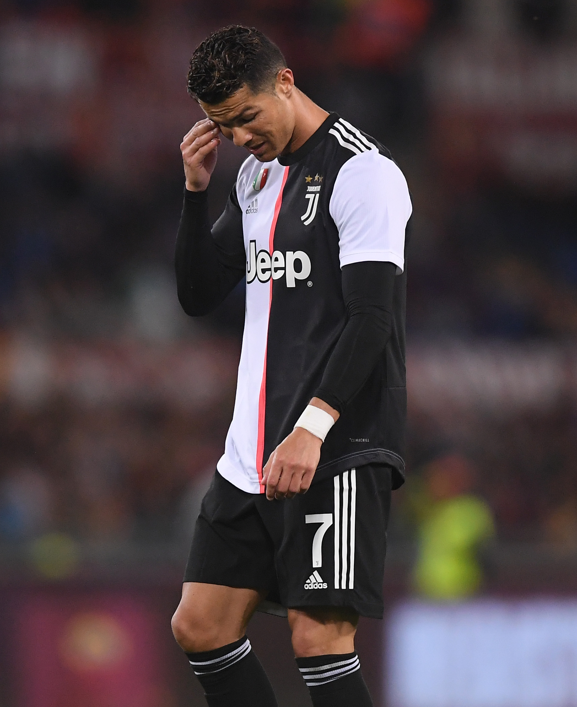 呈现出微妙 呈现出微妙