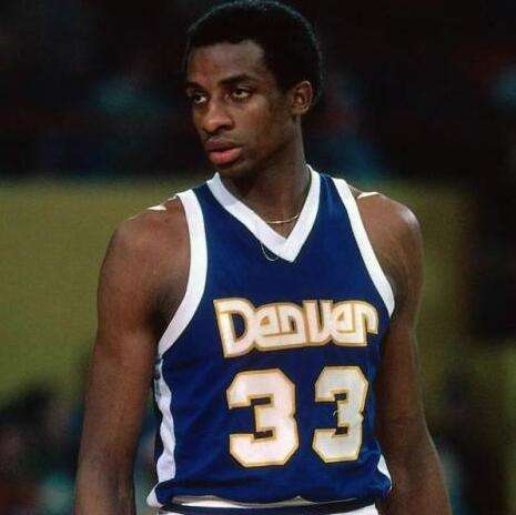 更像是赛季 更像是赛季